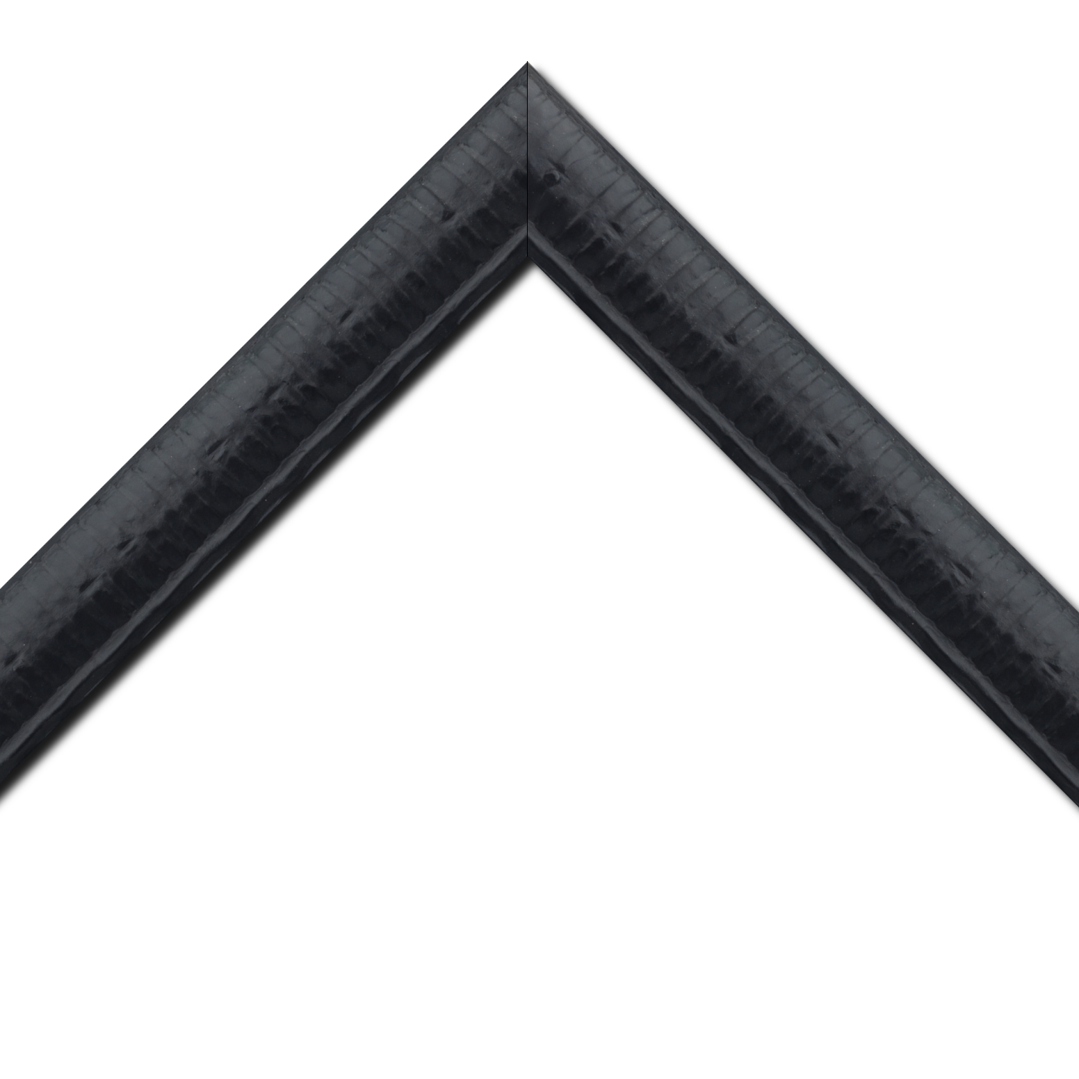 Baguette bois profil arrondi largeur 4.8cm couleur noir satiné décor bambou
