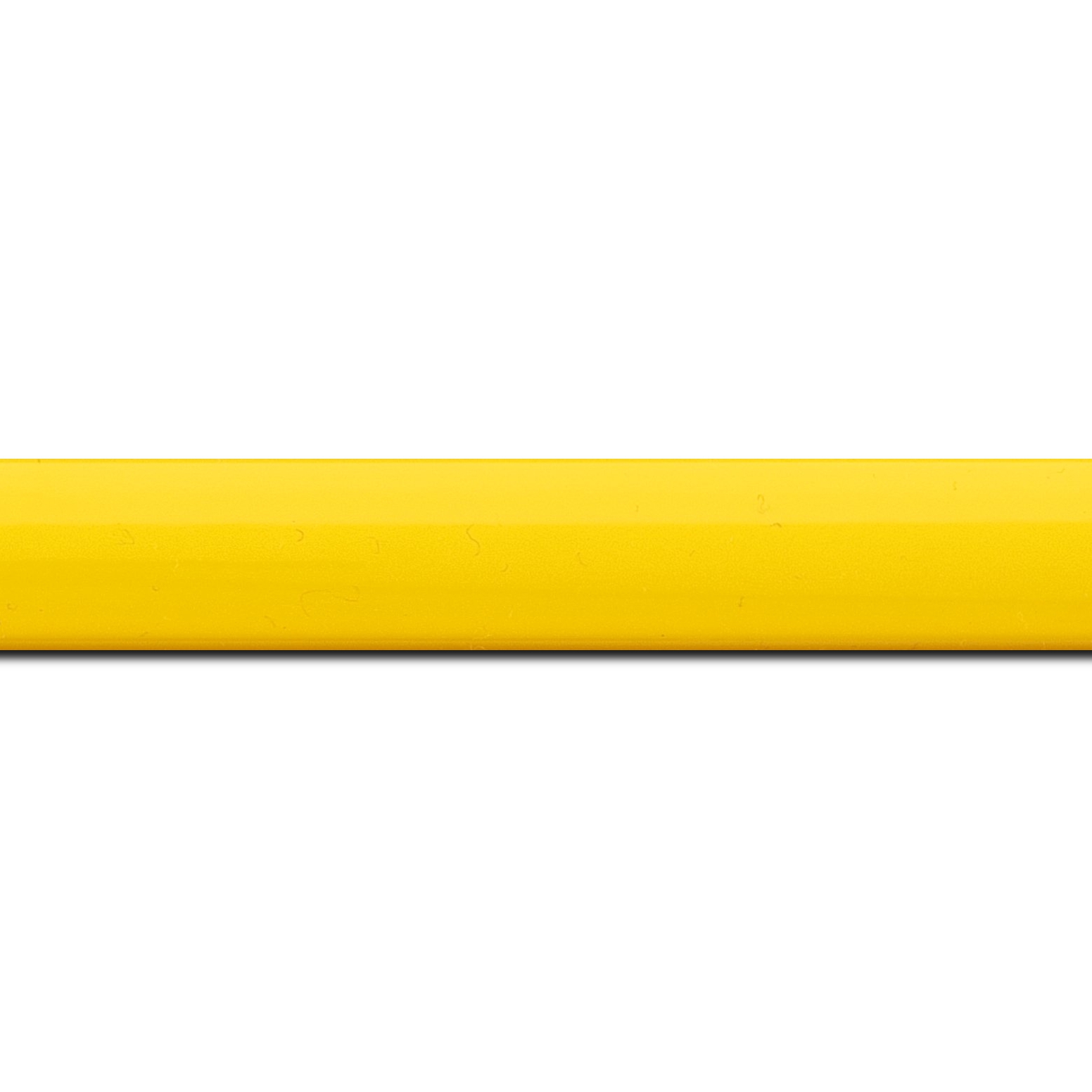 Cadre  bois jaune — 41 x 33