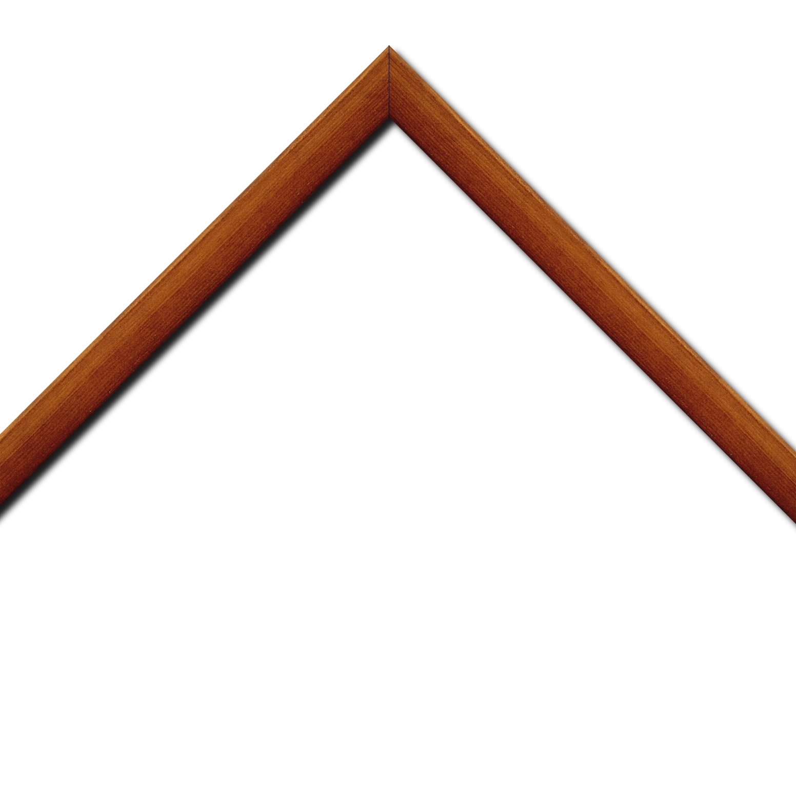 Baguette bois profil arrondi en pente plongeant largeur 2.4cm couleur marron miel finition vernis brillant,veine du bois  apparent (pin) ,