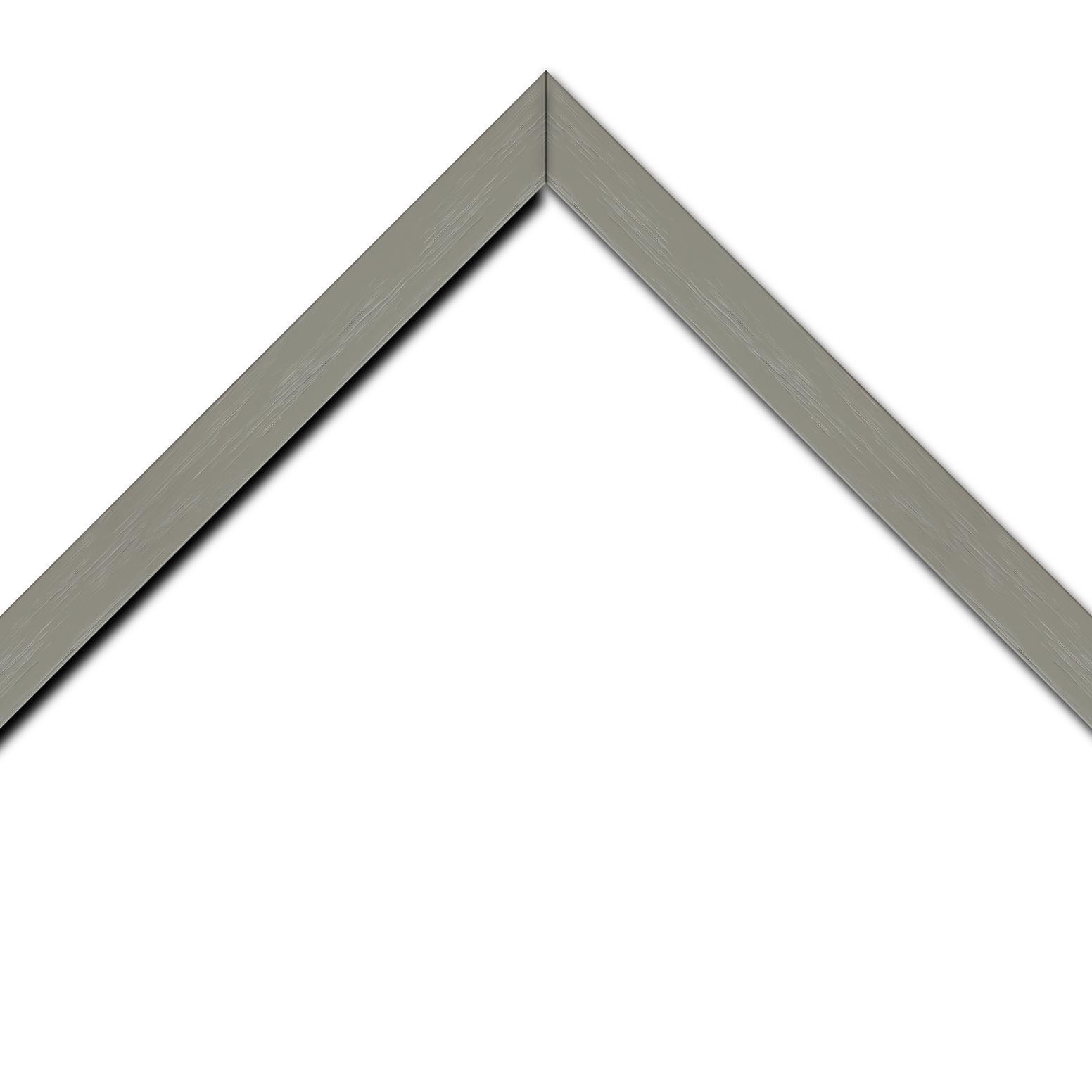 Baguette bois profil plat largeur 3cm , couleur gris souris (veines du bois apparentes , essence du bois : pin )