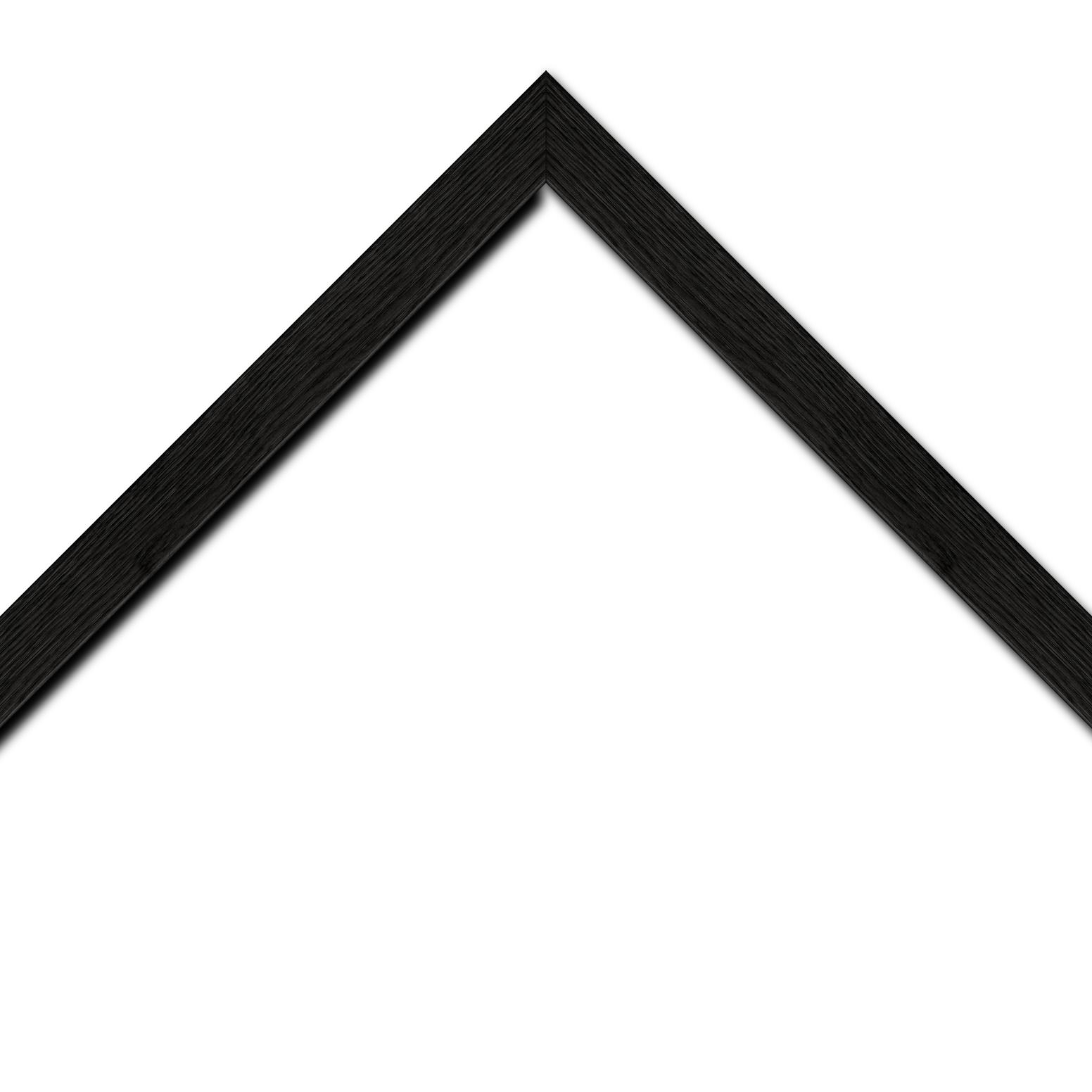 Baguette bois profil plat largeur 3cm , couleur noir (veines du bois apparentes , essence du bois : pin )