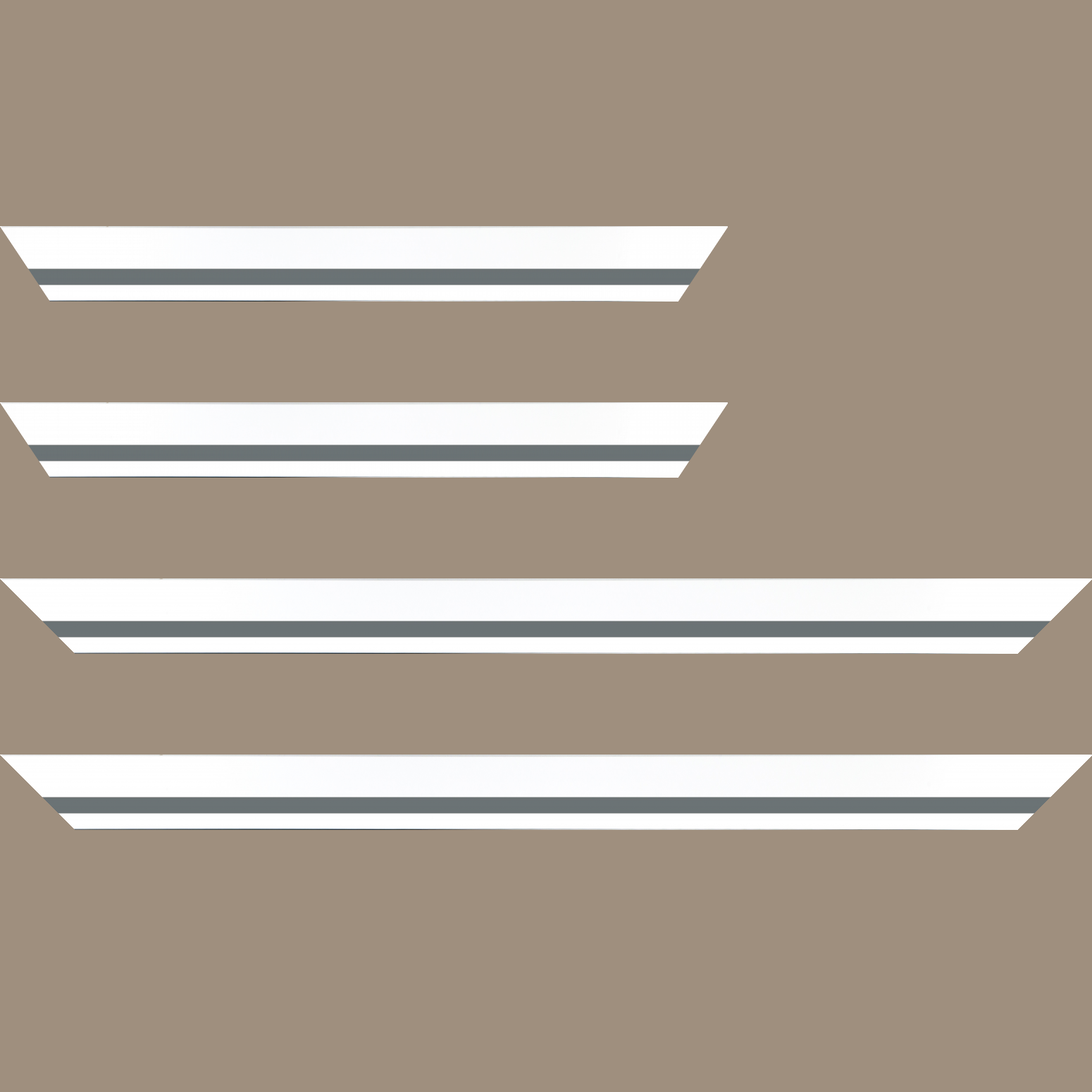 Baguette bois profil pente largeur 4.5cm de couleur blanc mat filet gris - 80x80