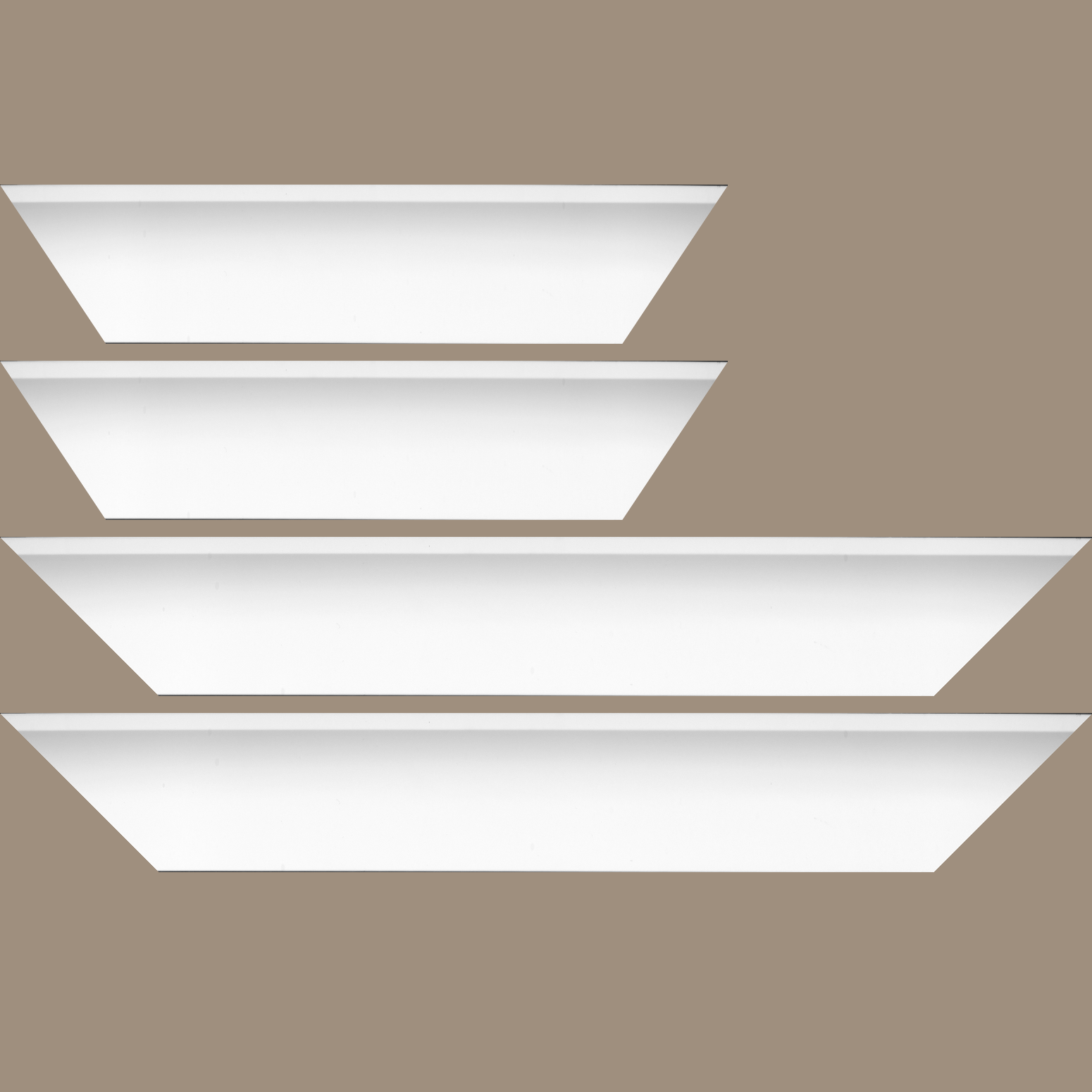 Baguette bois profil incurvé largeur 7cm couleur blanc satiné