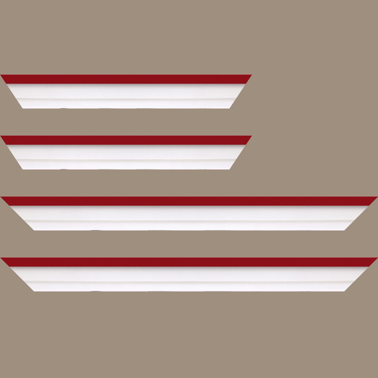 Baguette bois caisse américaine profil escalier largeur 4.4cm blanc mat filet rouge (spécialement conçu pour les châssis d'une épaisseur jusqu’à 2.5cm )