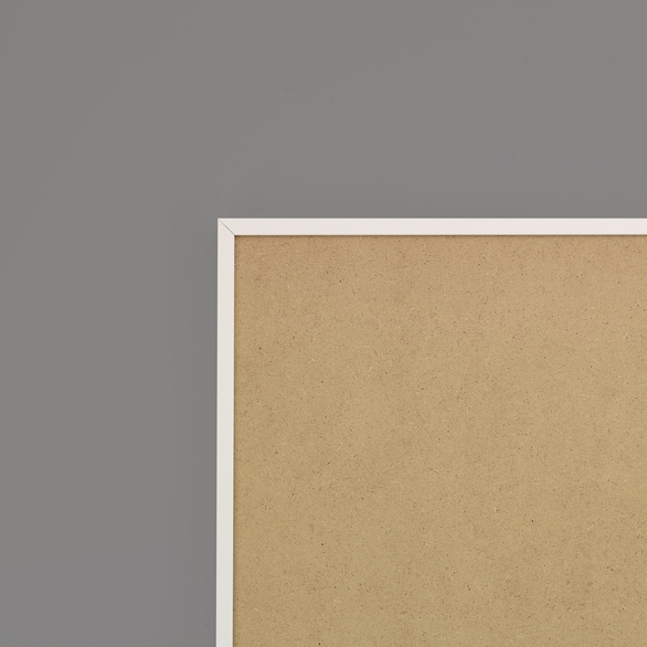Cadre cadre aluminium profil plat largeur  1cm (référence : aluca-4259-bla) dimension 42x59,4cm (format a2) de couleur blanc satiné complet (plexi normal traité anti uv + attache de suspension sur charnière dans les 2 sens sertie dans l'isorel) cadre fabriqué à vos mesures dans nos ateliers de besancon - 42x59.4 Cadre cadre aluminium profil plat largeur  1cm (référence : aluca-4259-bla) dimension 42x59,4cm (format a2) de couleur blanc satiné complet (plexi normal traité anti uv + attache de suspension sur charnière dans les 2 sens sertie dans l'isorel) cadre fabriqué à vos mesures dans nos ateliers de besancon - 42x59.4